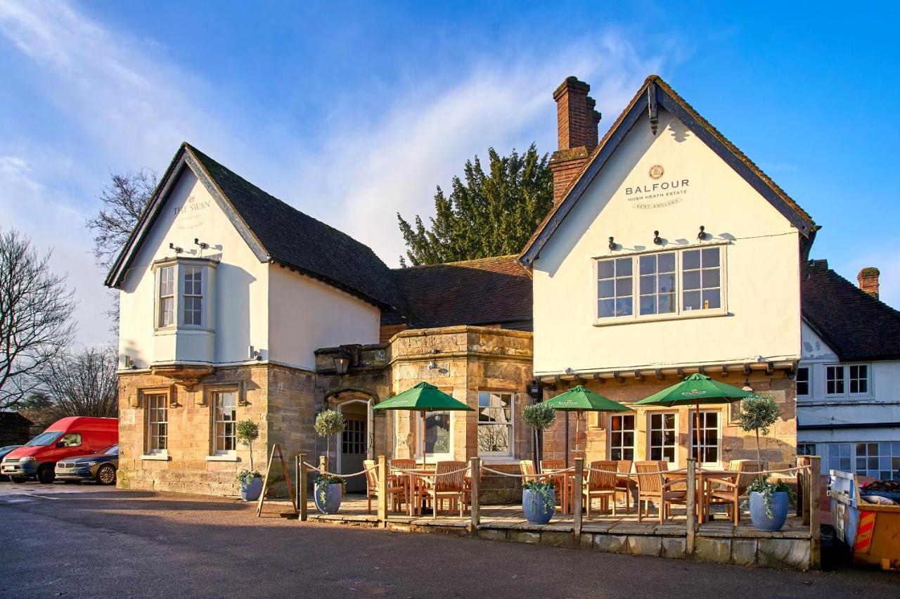 The Swan At Forest Row Exteriör bild